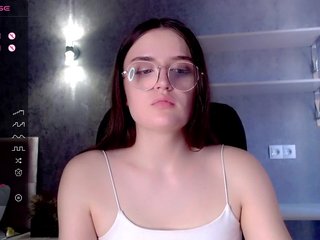 Erotic video chat MelodyGreen