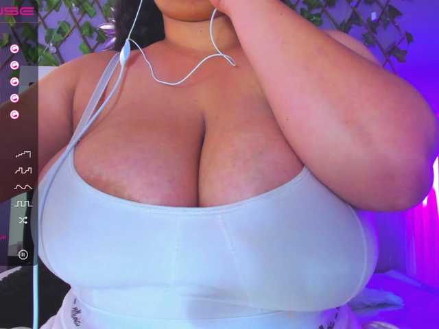 Photos ivonstar play pussy 100 #latina #bbw #curvy #squirt #bigboobs