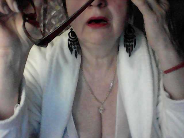 Photos SweetCherry00 no tip no wishes, 30 current I will show the figure, subscription 10, if you want more send in private) camera 50 token