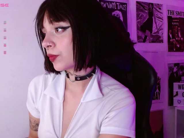 Photos Violetlane ❤ I am a violet and I am here to spend pleasant time with all my boys! You are always welcome in my room and pleasure is what dominates in my room ❤ favorite vibration 111222333 @remain Hush ass with domi clit and a lot juice @total TOKENS